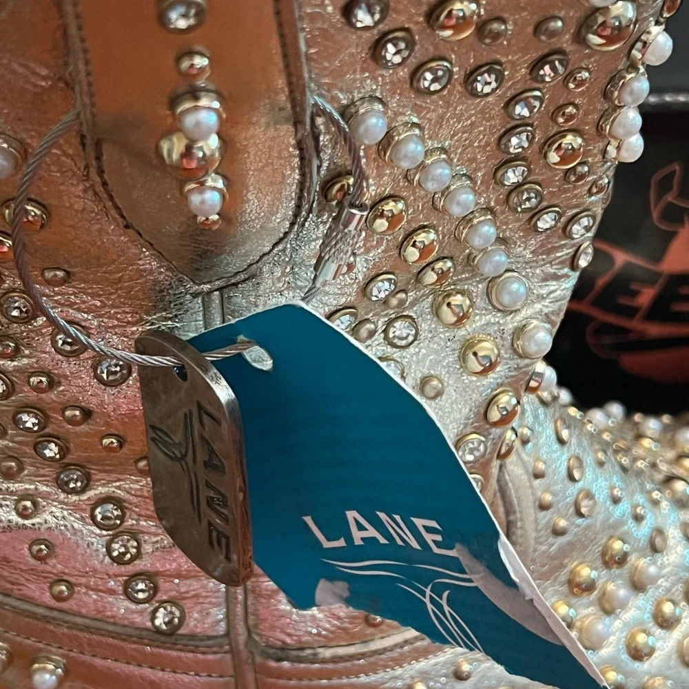 Lane Dolly Gold Boots with studs NWOB - Picture 7 of 9